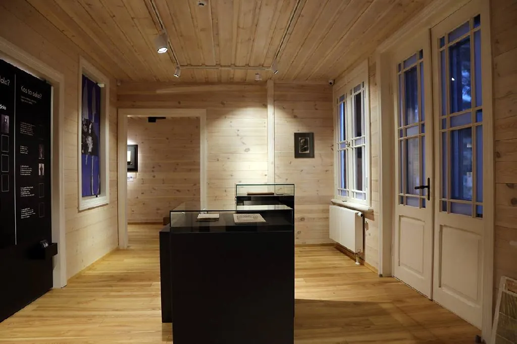 Raiņa un Aspazijas vasarnīcas renovācija un restaurācija, Jāņa Pliekšāna iela 5/7, Jūrmala