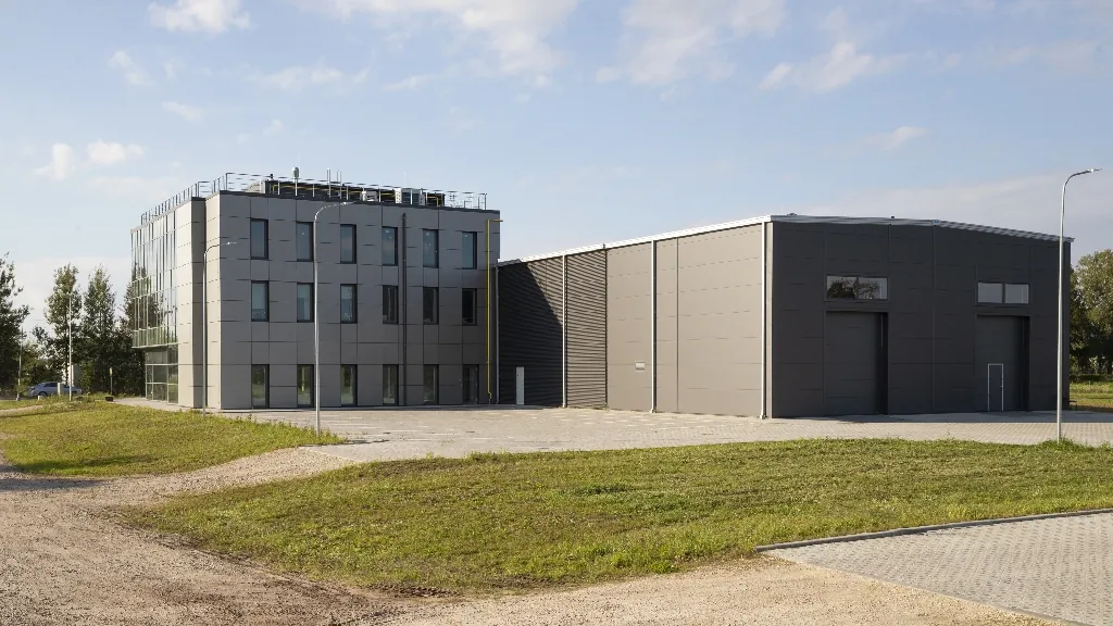 Biroja ēkas ar stāvlaukumu jaunbūve, Ābelīšu iela 2, Mārupe