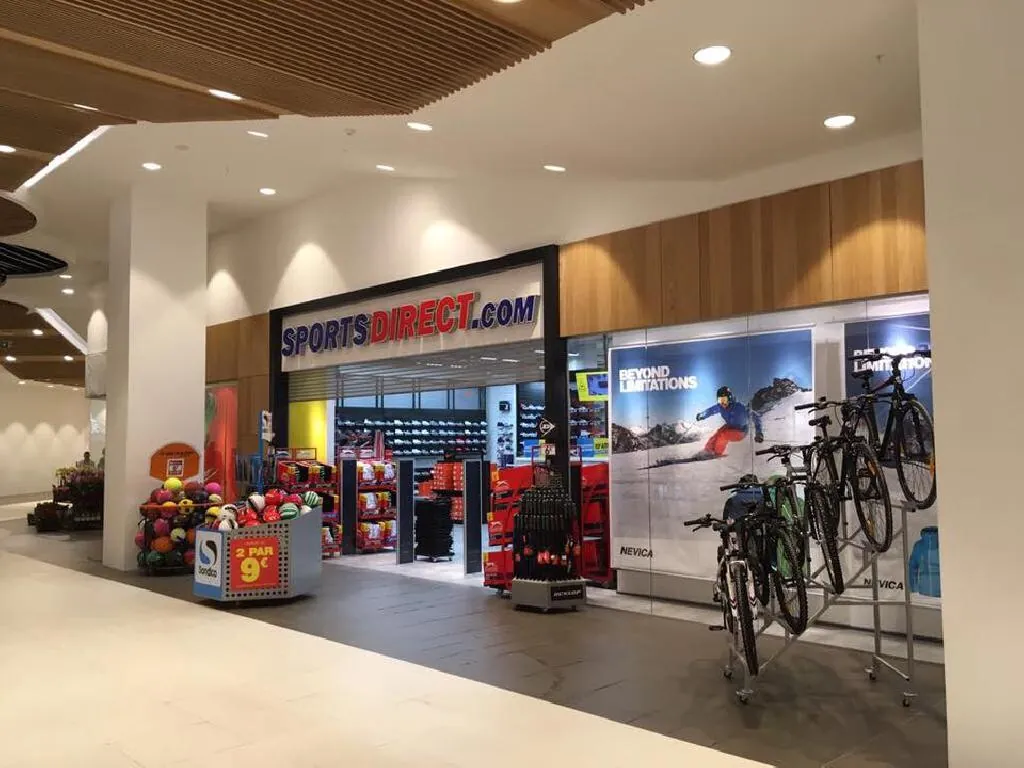 Veikals "SportsDirect", T/C Domina Shopping, Ieriķu iela 3, Rīga