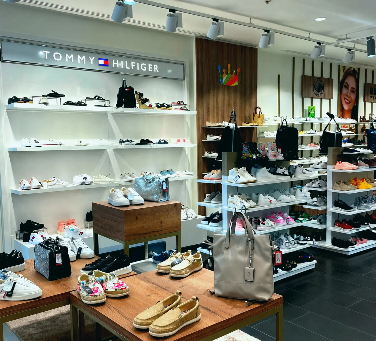 Veikals "NS King", T/C Rīga Plaza, Mūkusalas iela 71, Rīga